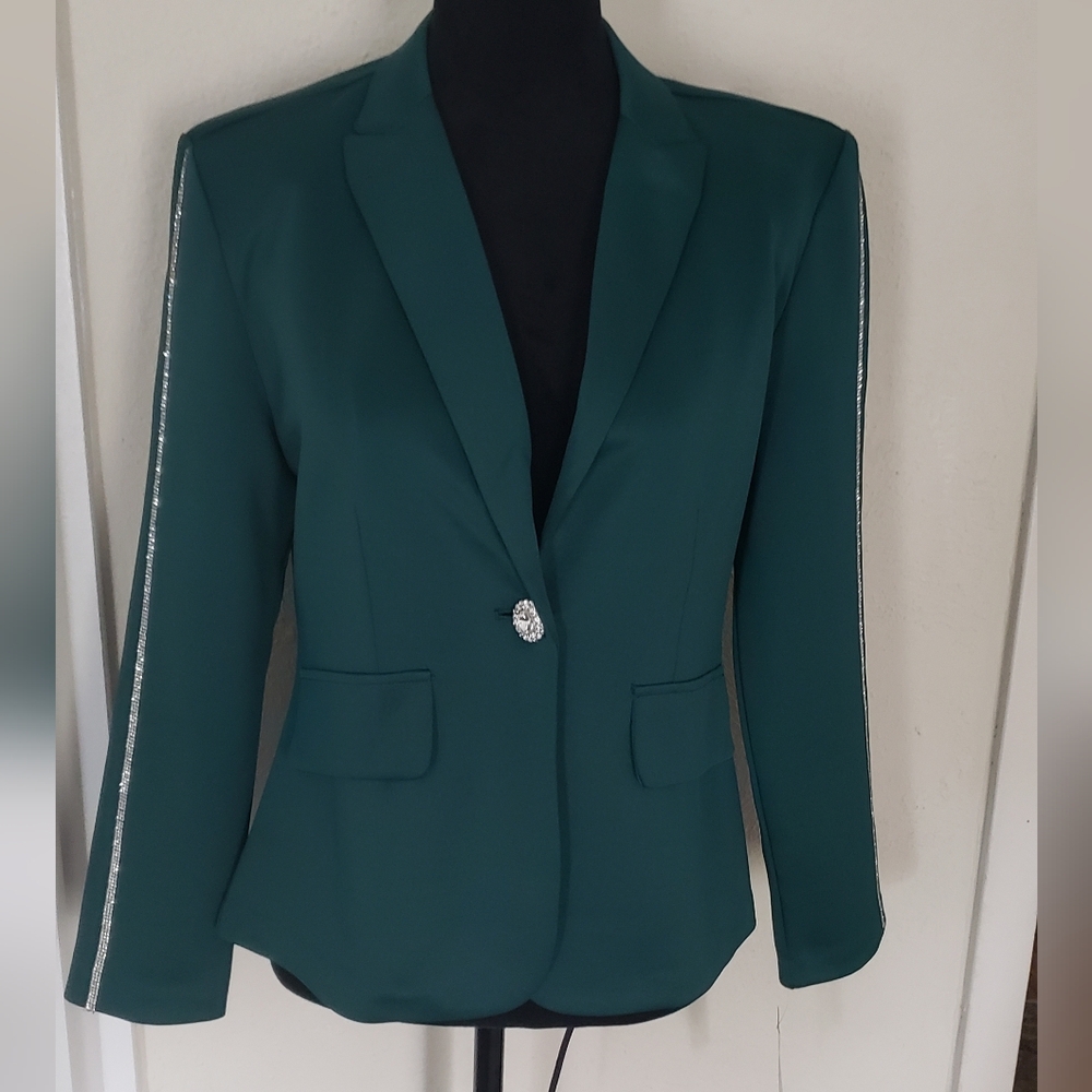 JM Studio By John Meyer Elegant Green Blazer with Silver Accents